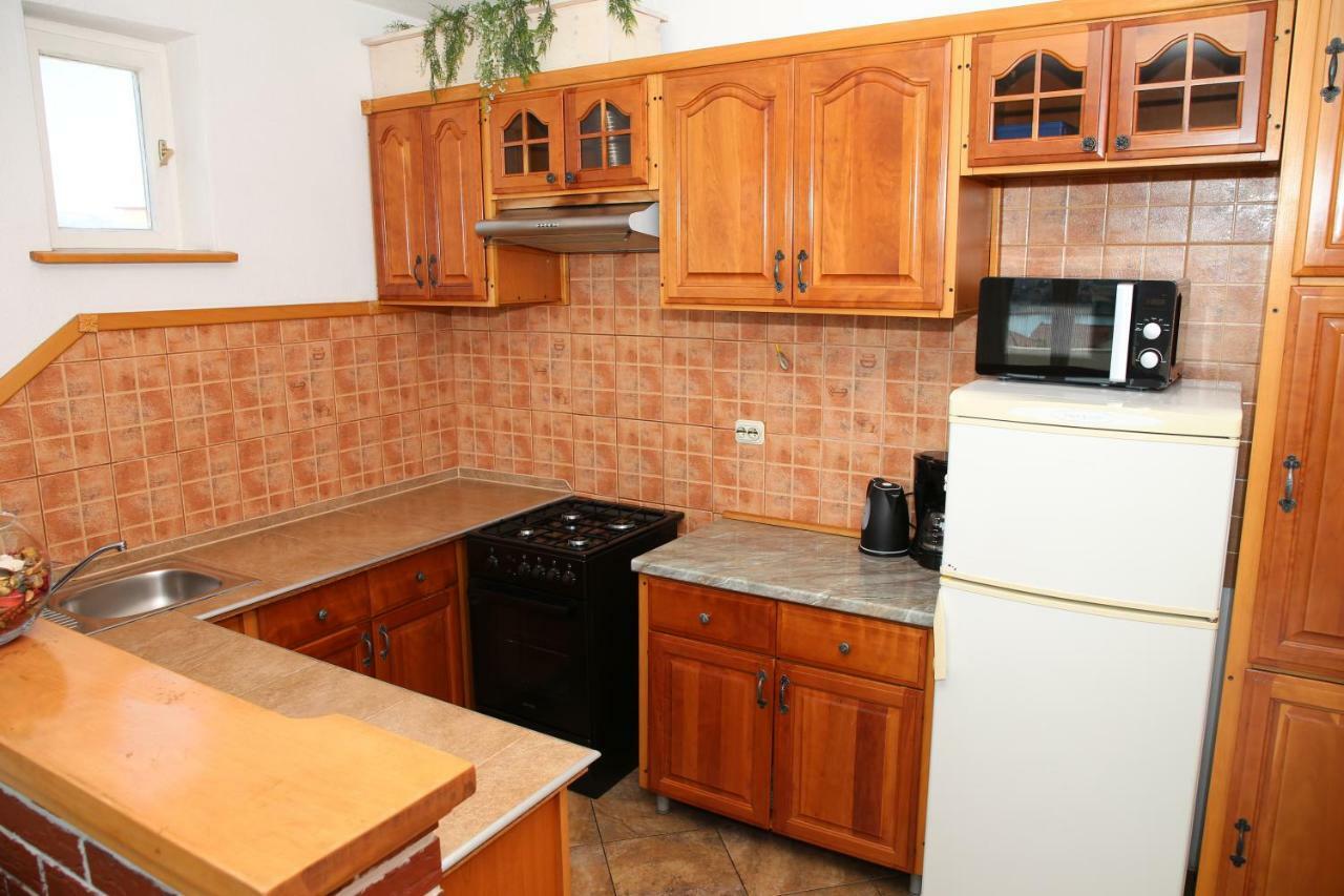 Apartment Poseidon Trogir Exterior photo